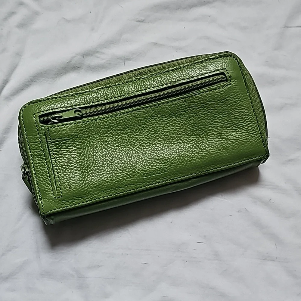 Wallet - Picture 3 of 5